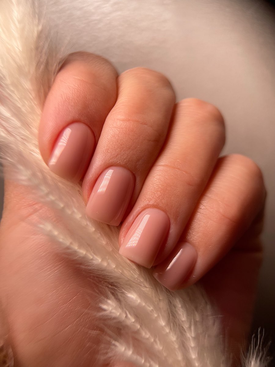 Clean Style Manicure